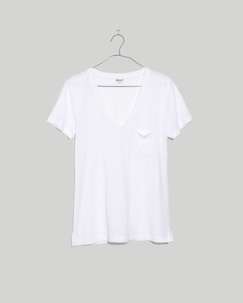 Front of a size 3X pl whisper cotton vneck pocket tee in Optic White by Madewell. | dia_product_style_image_id:324075